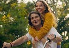 Chase Stokes Birthday, Real Name, Age, Weight, Height, Family, Facts